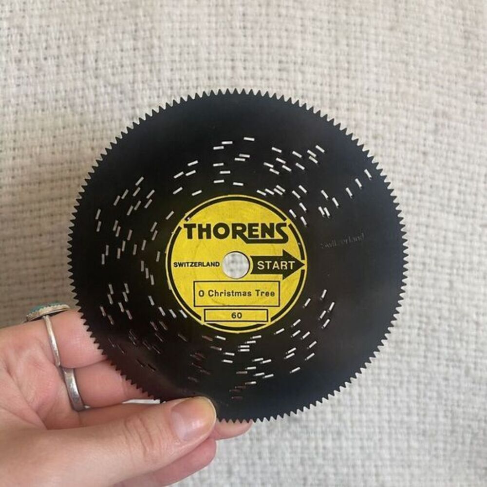 Thorens Switzerland 4 1/2" Disc Classic Xmas Holiday Music #60 O Christmas Tree